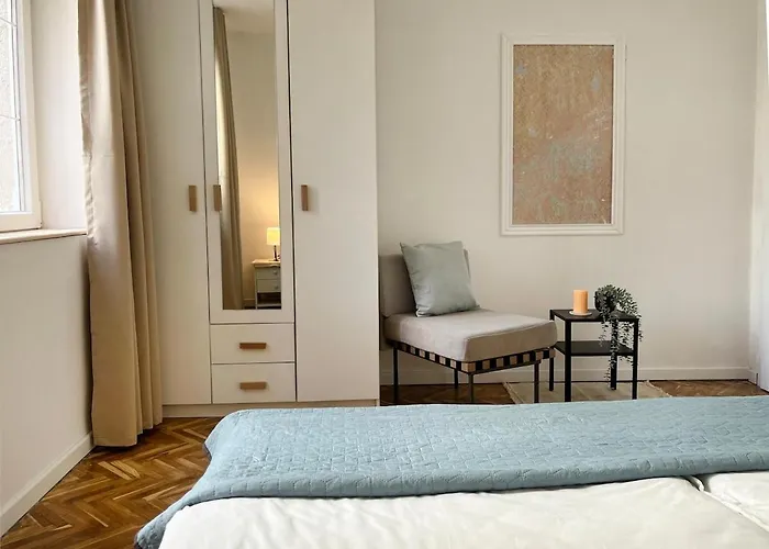 Apartament Cozy Flat In *